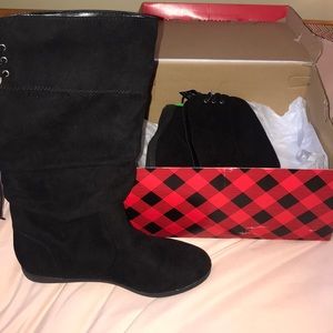 BRAND NEW Suede Boots!